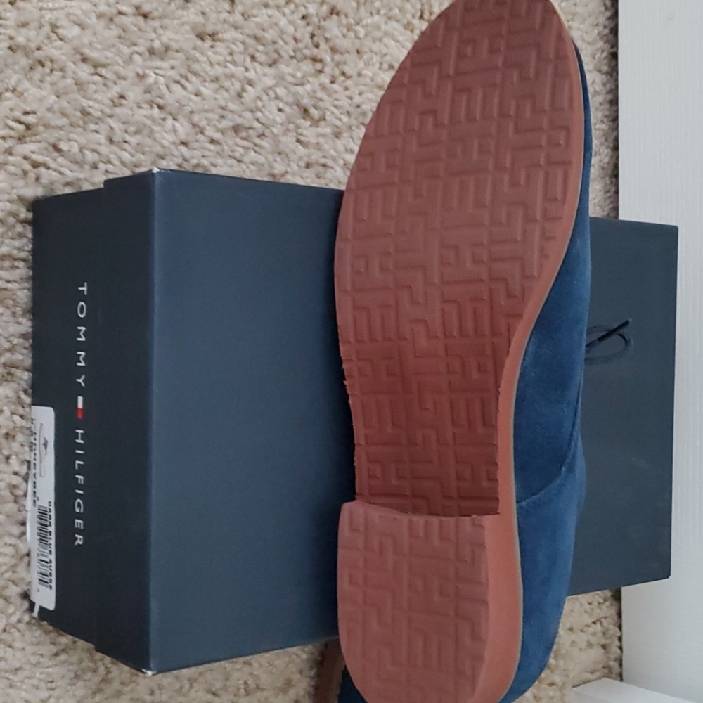 Tommy Hilfiger Womens Shoes - Picture 3 of 4